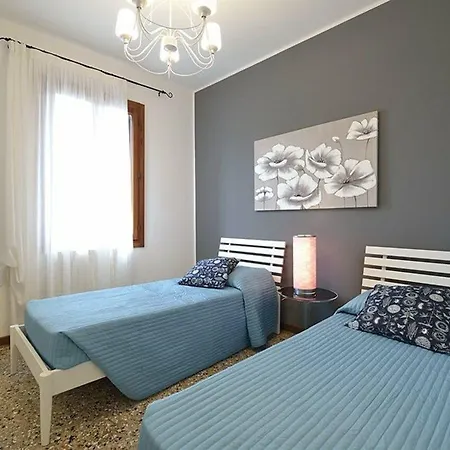 Venier 5 * Venice