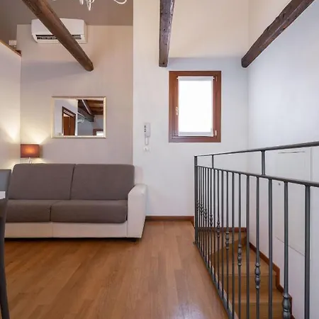 Design Palace By Wonderful Italy Apartment