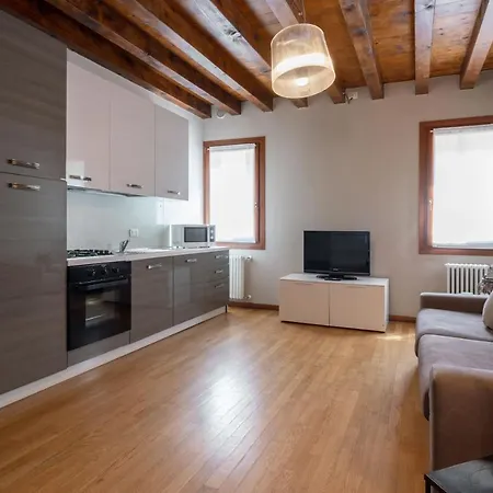 Design Palace By Wonderful Italy *