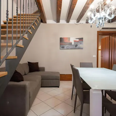 Design Palace By Wonderful Italy Apartment