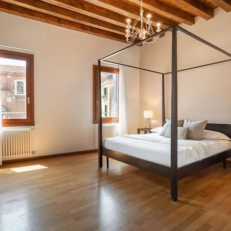 Apartment Design Palace By Wonderful Italy *