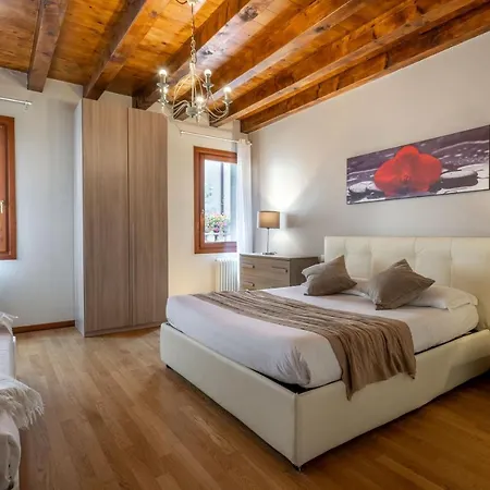 Design Palace By Wonderful Italy Apartment