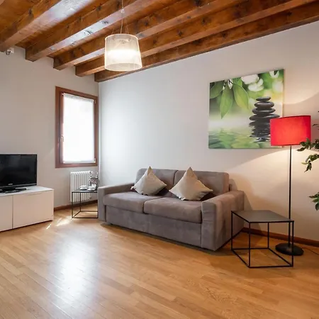 Design Palace By Wonderful Italy