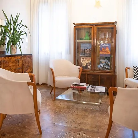 Art Deco Penzion