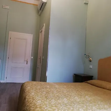 Palazzo Lion Morosini - Check In Presso Ai Santi Apostoli 3* Venice