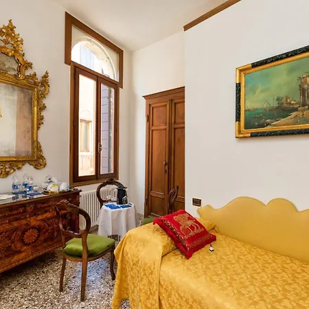Vendégház Luxury Venetian 2*