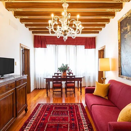 Palazzo Schiavoni Residenza D'epoca & Suite-apartments * Veneza