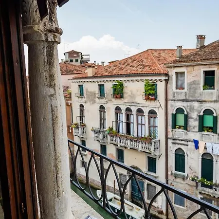 Apartamento Palazzo Schiavoni Residenza D'epoca & Suite-apartments *