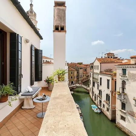 Palazzo Schiavoni Residenza D'epoca & Suite-apartments Apartamento Veneza