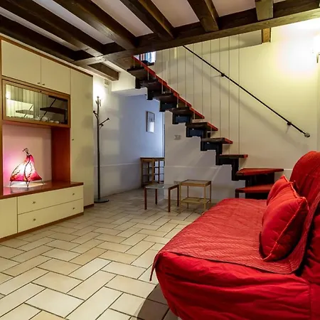 Apartment Veneziacentopercento Gorne Venice