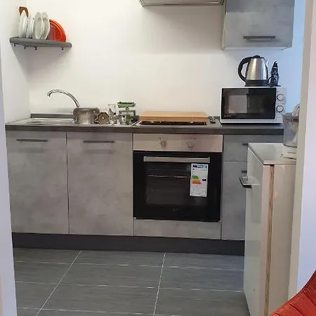 Lamanna Apartment