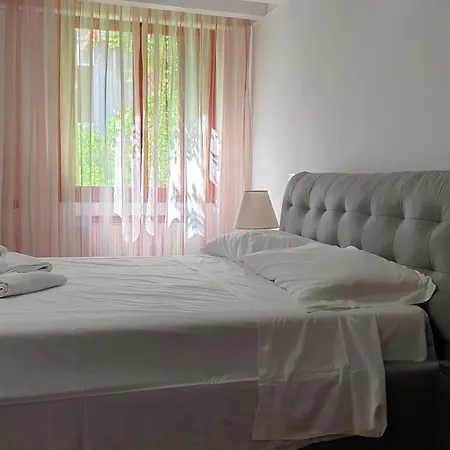 Lamanna Apartment *