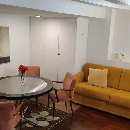 Lamanna Apartment