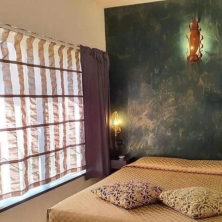 Feel Airport Guest house Venice