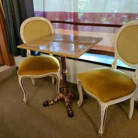 Feel Airport Guest house Venice
