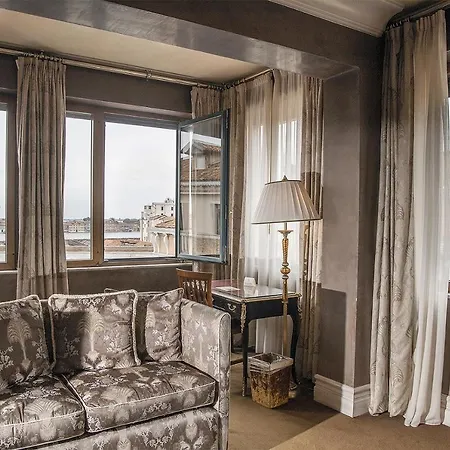 Bauer Il Palazzo Hotel