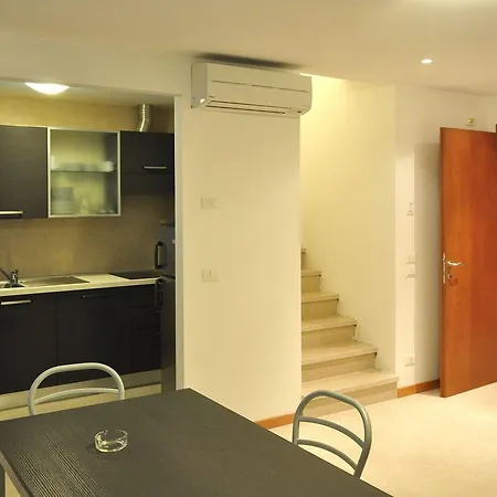 Commercio Apartment *