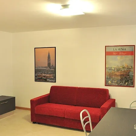 Apartment Commercio