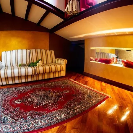 Ca' Dell'arte Apartment