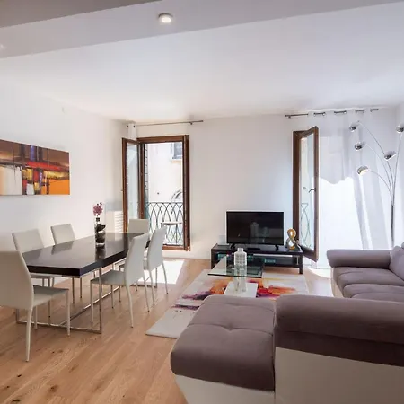 Apartment San Marco Prestige With Terrace By Wonderful Italy *