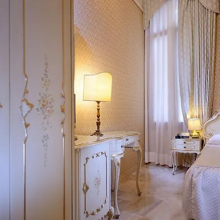Hotel Canaletto 3*