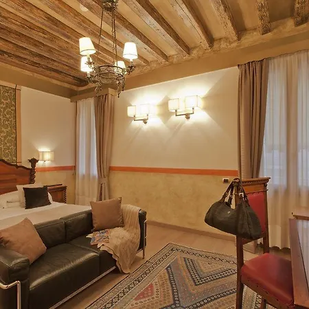 Saturnia & International 4*