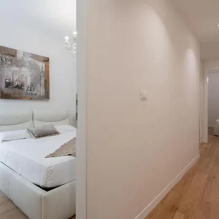 Apartment San Marco Prestige With Terrace By Wonderful Italy *