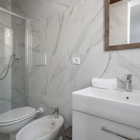 San Marco Prestige With Terrace By Wonderful Italy Apartment