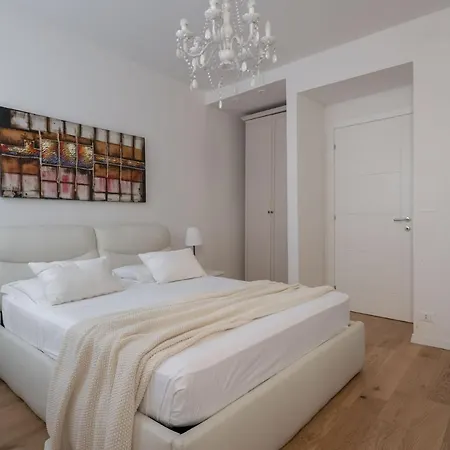 Apartment San Marco Prestige With Terrace By Wonderful Italy Venice