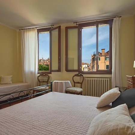 Corte Dei Miracoli 2* Benátky