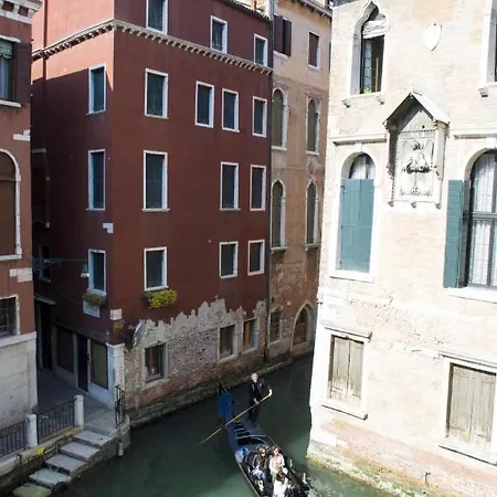 Apartment Appartamento San Marco Venice