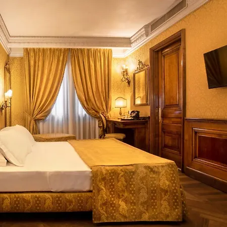 Konukevi Palazzina Veneziana Venedik