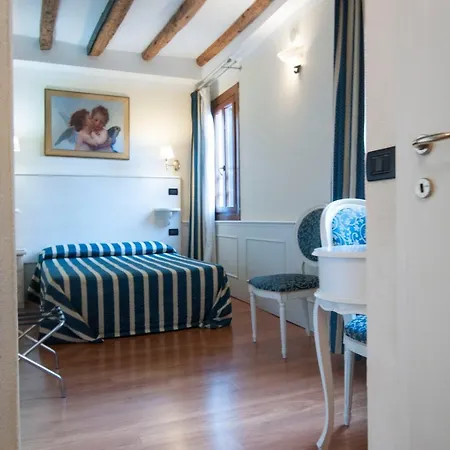 Venice Resorts Guest House