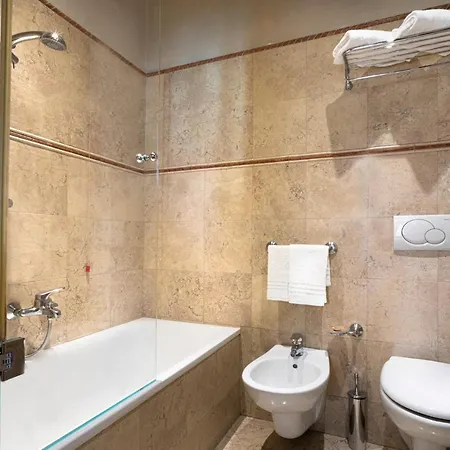 Palazzina Veneziana 2*