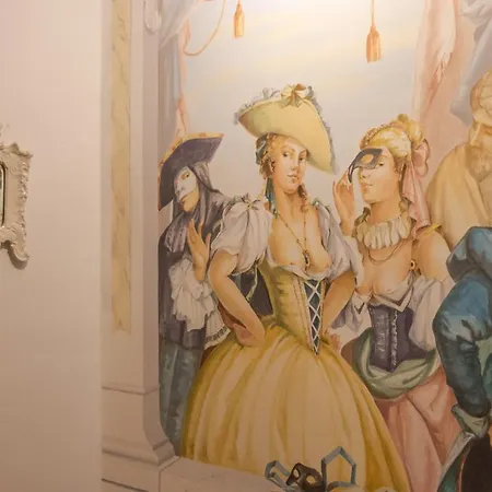 Apartment Noble House With @original Venetian Murales