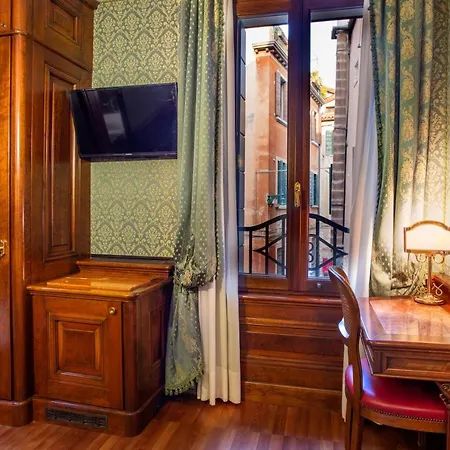 Konukevi Palazzina Veneziana 2*