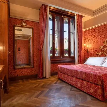 Palazzina Veneziana 2*