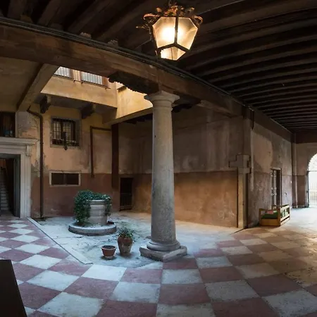Alloggio Casa Loredan Guest house