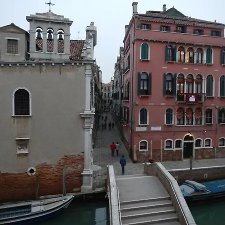 Ca'isidoro Bed & Breakfast Venezia