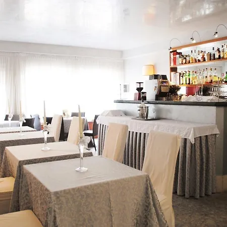 Hotel Palazzo Del Giglio 4*