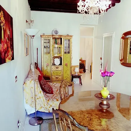 Biennale Flat In Giardini Venice