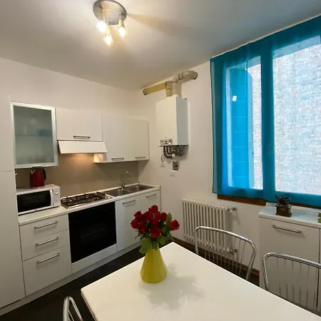 Apartment Mori 3, In Centro Storico Di