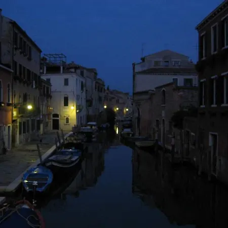 Apartment Mori 3, In Centro Storico Di Venice