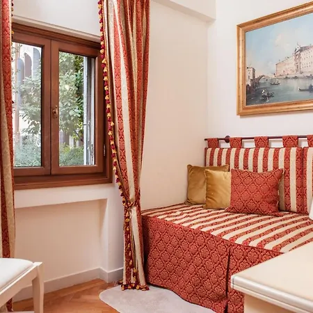 Ca' Dei Cuori On The Grand Canal Apartment *