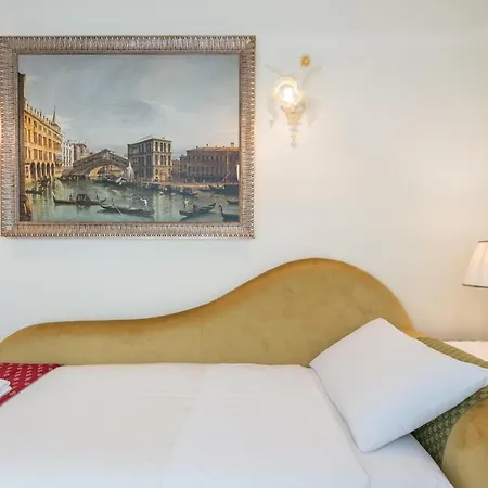 Ca' Dei Cuori On The Grand Canal * 威尼斯