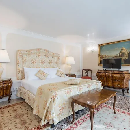 Ca' Dei Cuori On The Grand Canal Apartment Venice