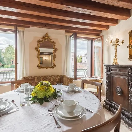 Apartment Ca' Dei Cuori On The Grand Canal Venice