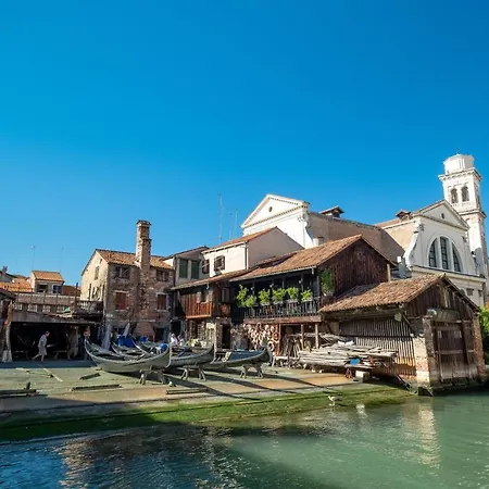 La Casa Del Pescatore: A Lovely Escape In Venice!! Venice