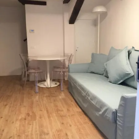 Casa Romana Apartment *