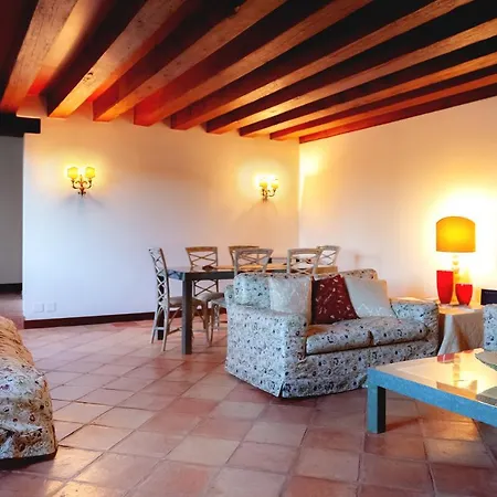 Palazzo Bernardo San Polo 100 Mq Venezia